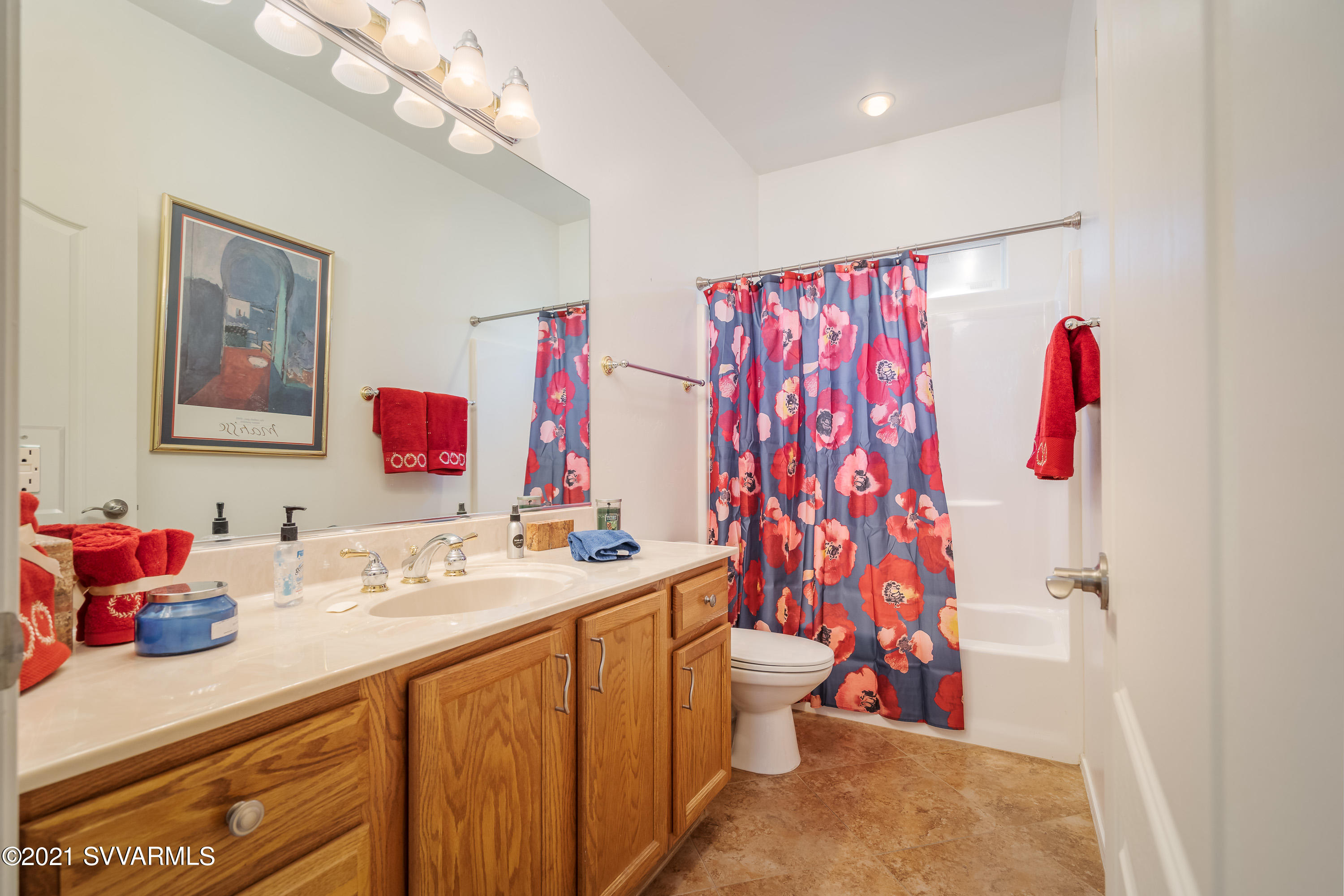 795 South Rising View Court Cornville, AZ 86325 - Photo 13 of 18 Guest Bathroom