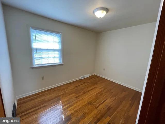 $1,200 | 1781 E Lincoln Way East, Chambersburg, PA 17202