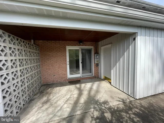 $1,200 | 1781 E Lincoln Way East, Chambersburg, PA 17202