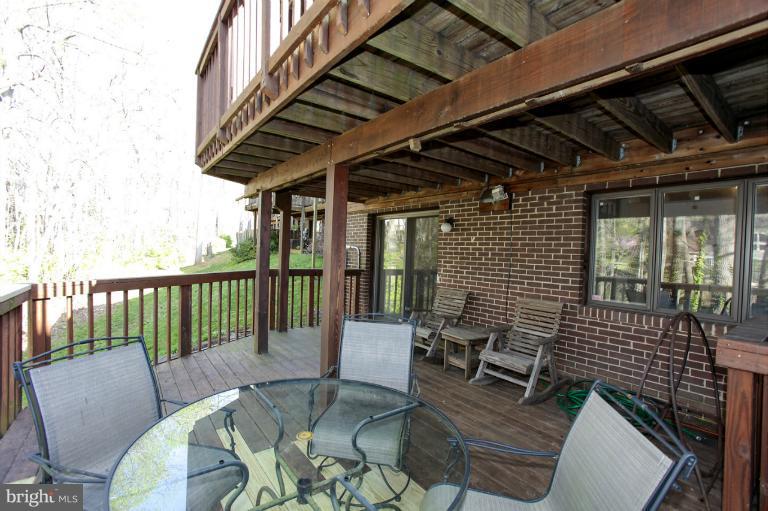 2252 Cedar Cove Court Reston, VA 20191 - Photo 10 of 26