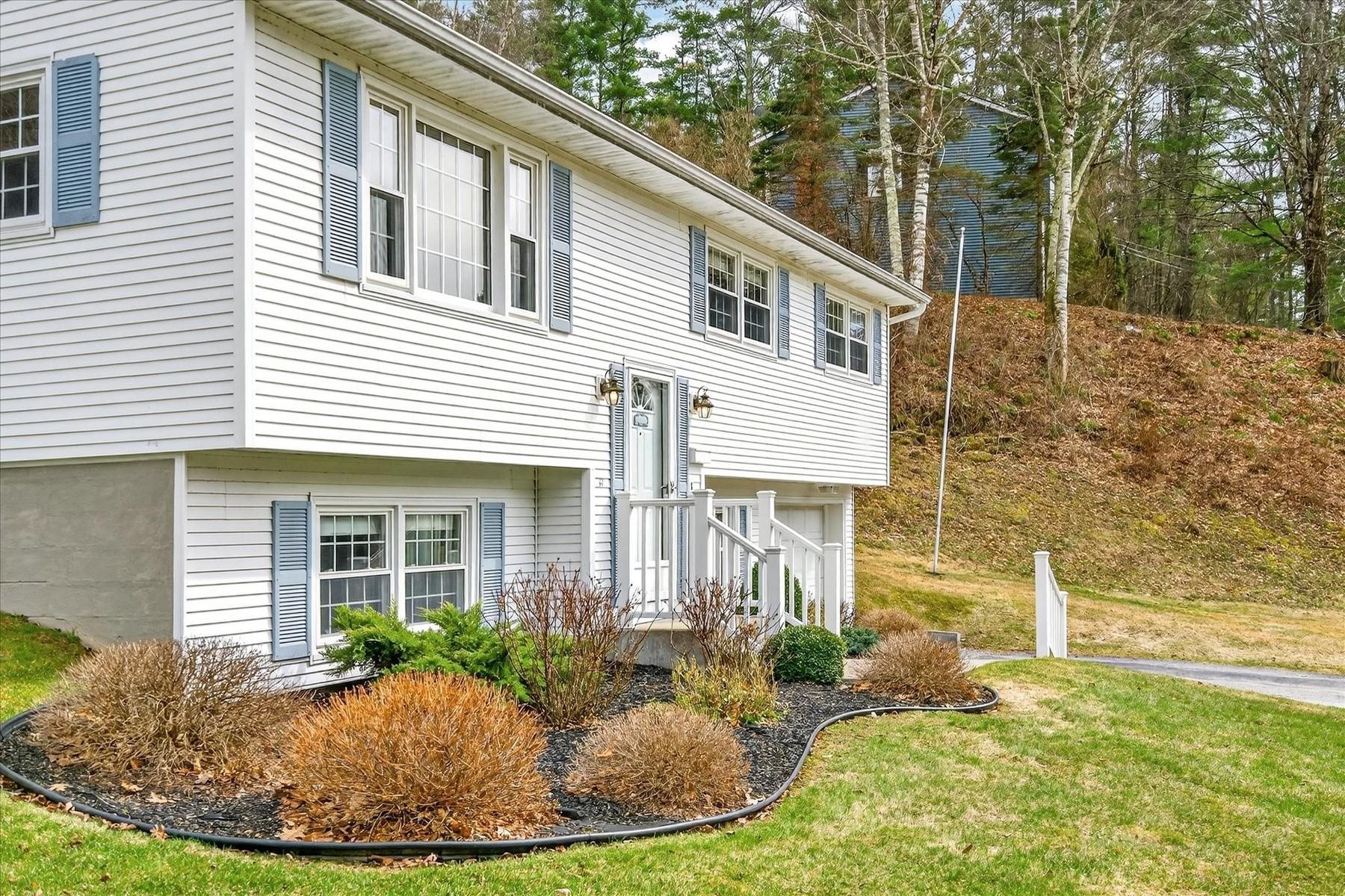 47 Chatterton Park Proctor, VT 05765 - Photo 2 of 50