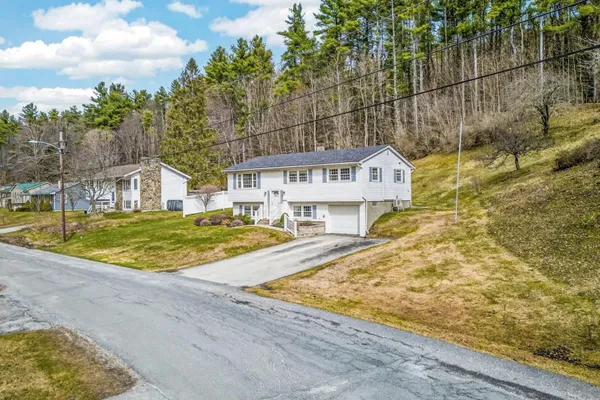 $415,000 | 47 Chatterton Park, Proctor, VT 05765