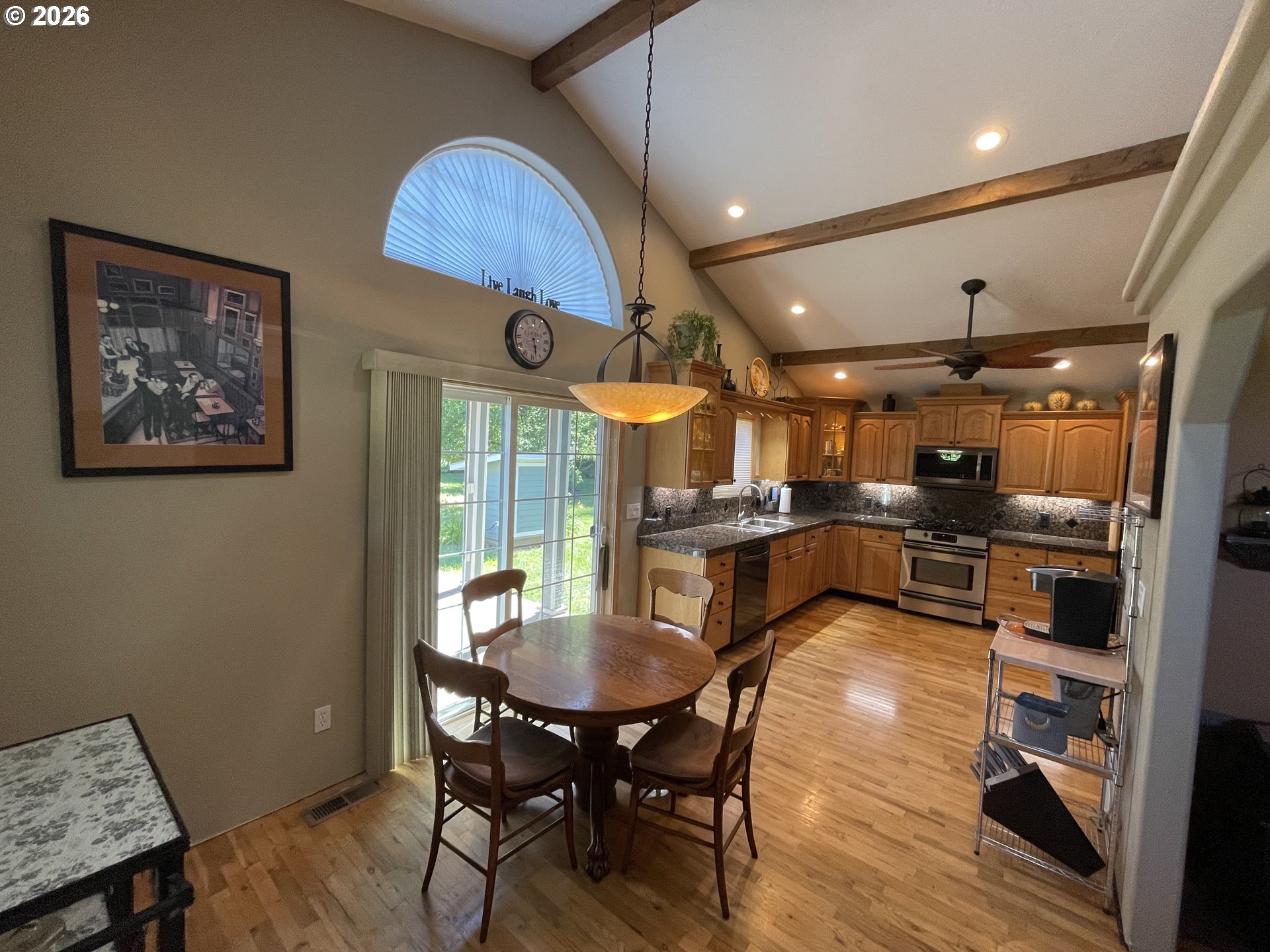 31601 Southeast Lawrence Road Estacada, OR 97023 - Photo 6 of 37 Kitchen/Dining Room