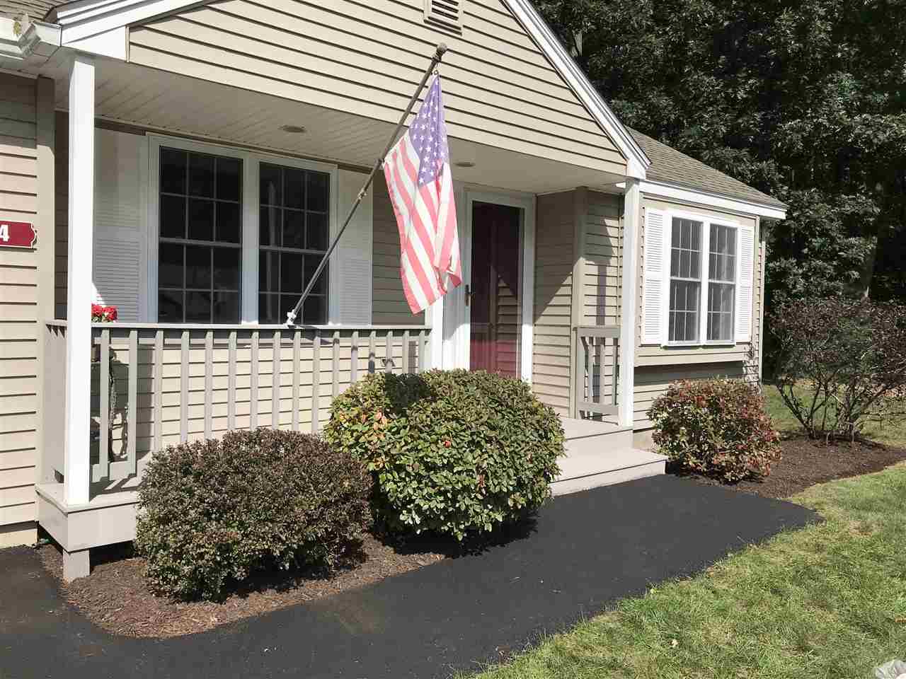 4 Devon Road Hampstead, NH 03841 - Photo 1 of 40
