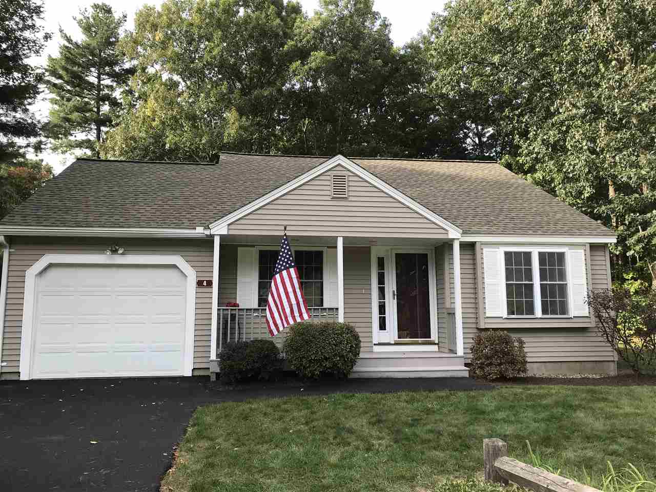 4 Devon Road Hampstead, NH 03841 - Photo 2 of 40