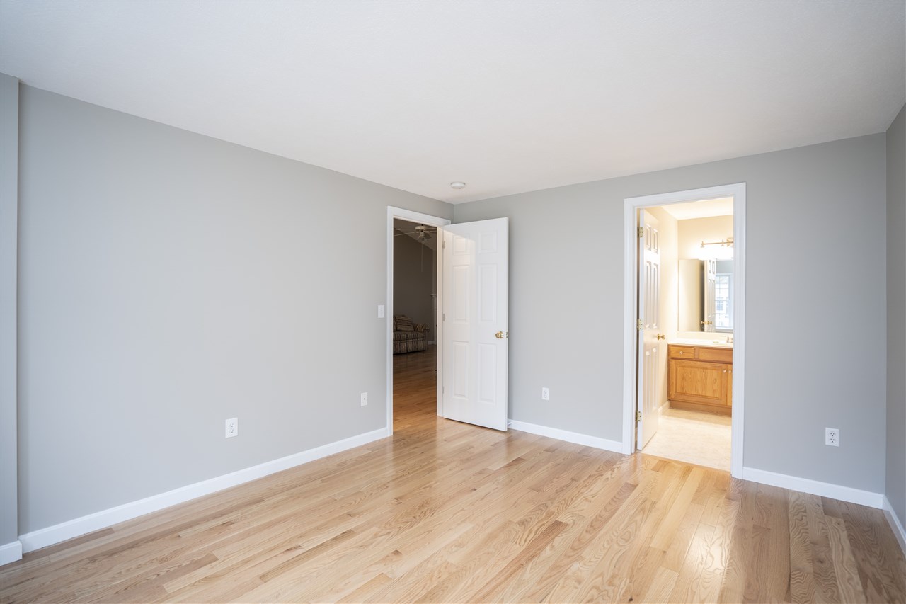 4 Devon Road Hampstead, NH 03841 - Photo 22 of 40