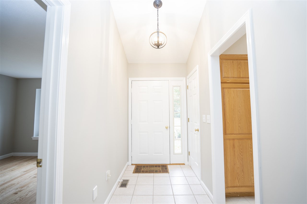 4 Devon Road Hampstead, NH 03841 - Photo 27 of 40