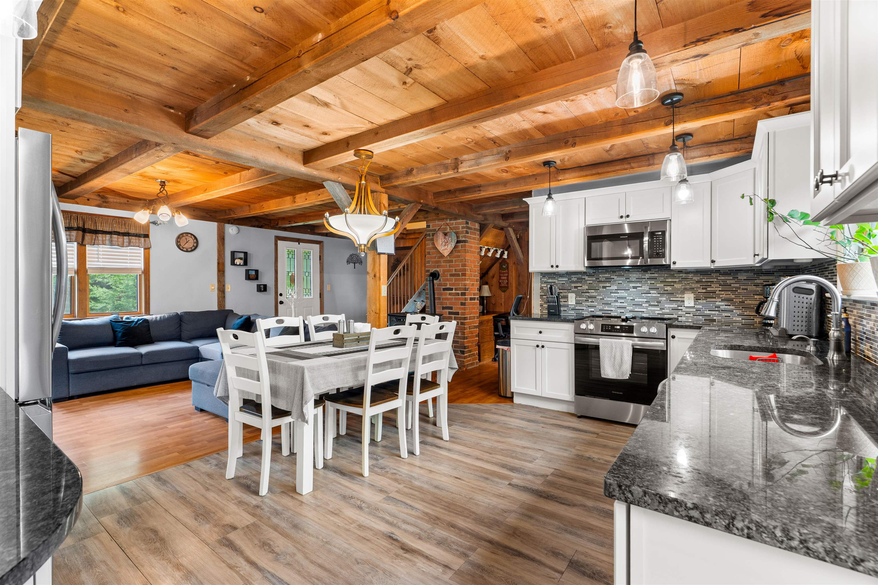 69 Mountain Road Deerfield, NH 03037 - Photo 6 of 36