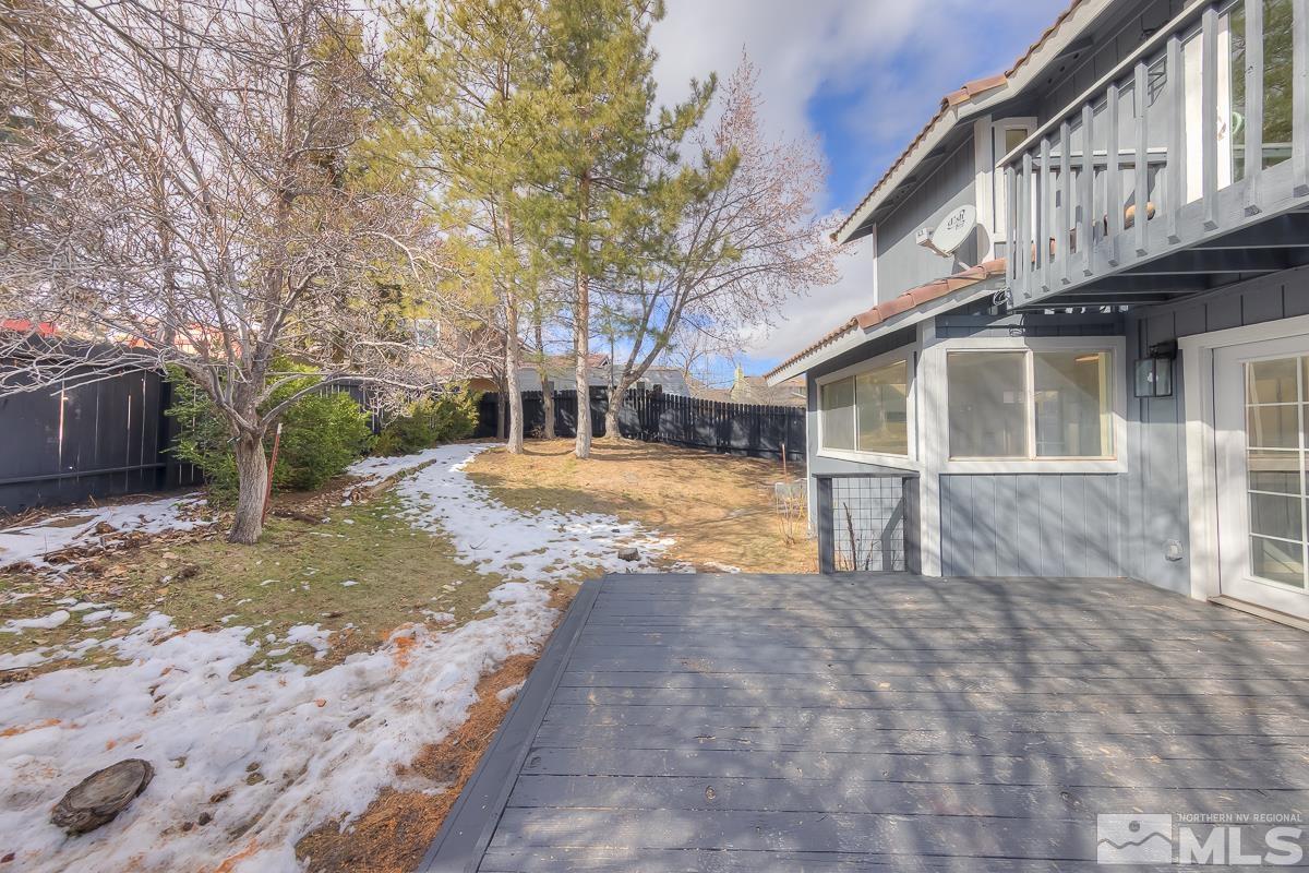 7196 Indigo Circle Reno, NV 89506 - Photo 12 of 33 a view of a yard with a house