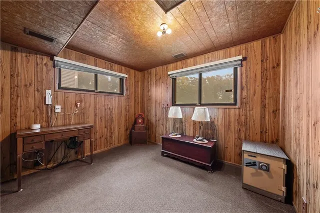 $149,999 | 2903 Northeast 56 Terrace, Gladstone, MO 64119