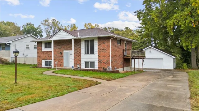 $149,999 | 2903 Northeast 56 Terrace, Gladstone, MO 64119