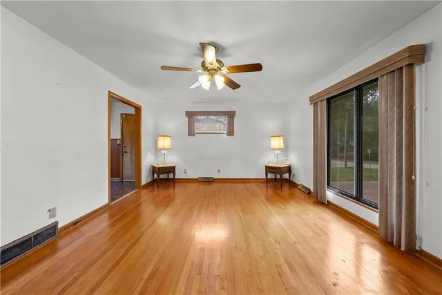 $149,999 | 2903 Northeast 56 Terrace, Gladstone, MO 64119