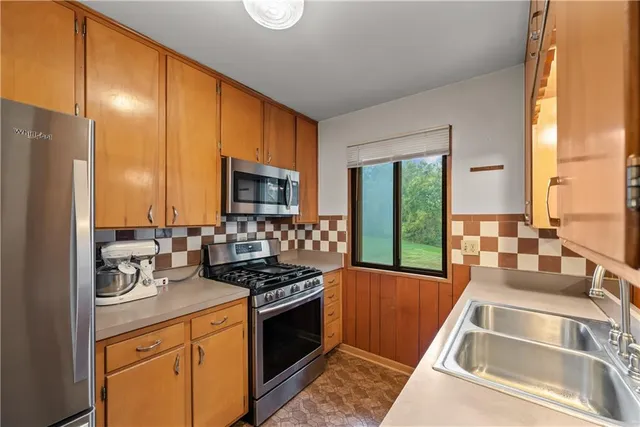 $149,999 | 2903 Northeast 56 Terrace, Gladstone, MO 64119