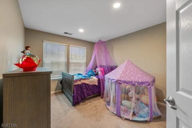 $4,800 | 5 Sterling Drive, Wantage, NJ 07461