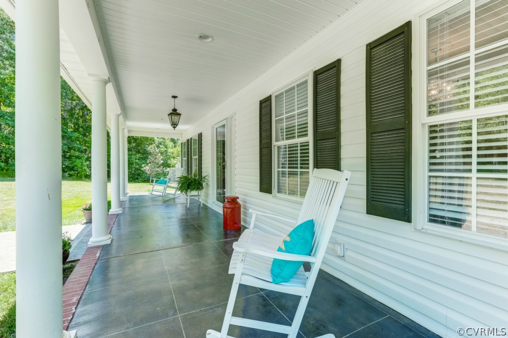 3900 County Line Road Kents Store, VA 23084 - Photo 5 of 24