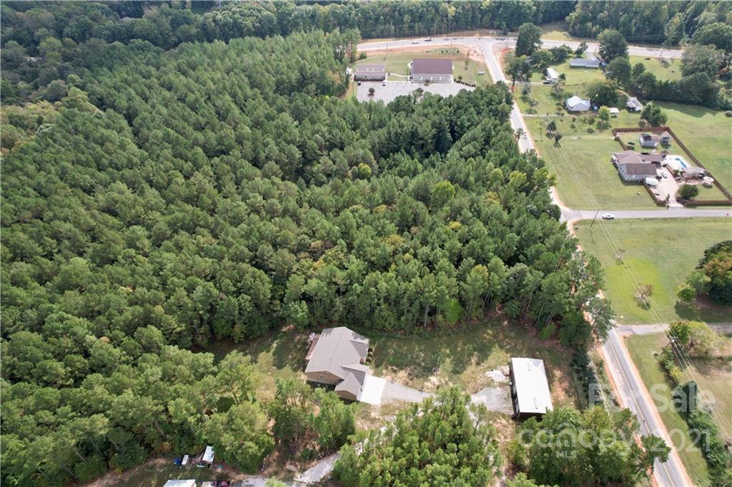 5048 State Rd S-46-557, Unit 3 Clover, SC 29710 - Photo 8 of 11 Gallery Image 8