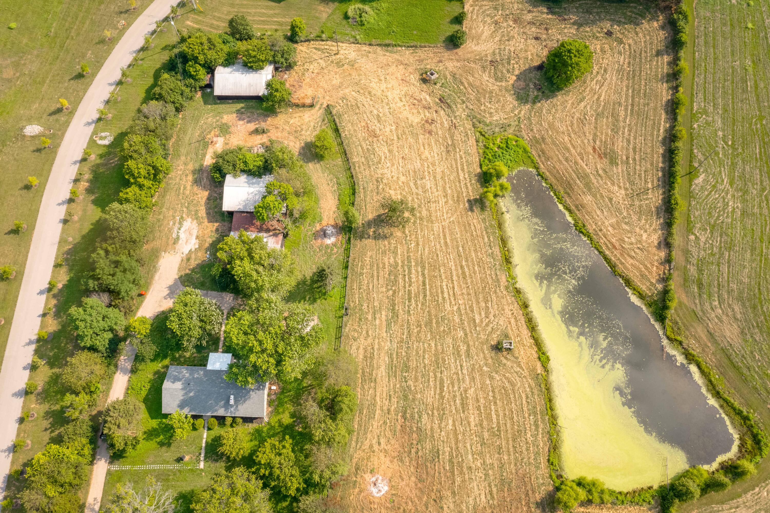 2450 Vince Road Nicholasville, KY 40356 - Photo 12 of 62 THP_0390-2450-vince-rd