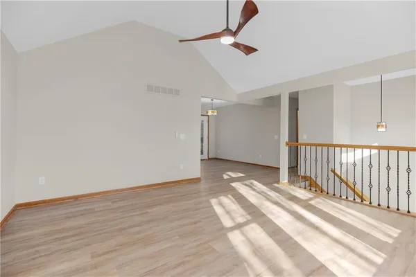 $345,000 | 14114 Lora Street, Smithville, MO 64089