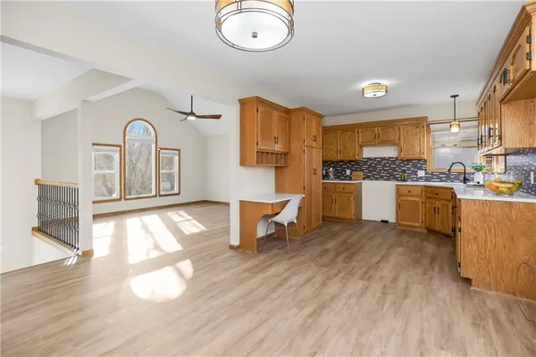 $345,000 | 14114 Lora Street, Smithville, MO 64089