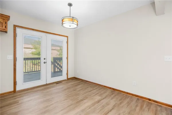 $345,000 | 14114 Lora Street, Smithville, MO 64089