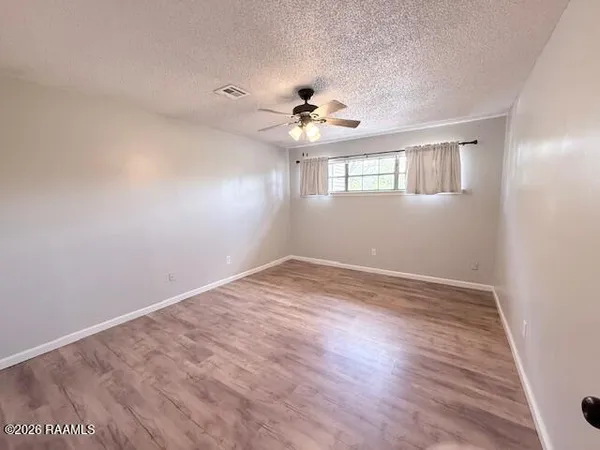 $1,900 | 326 Millcreek Road, Lafayette, LA 70508