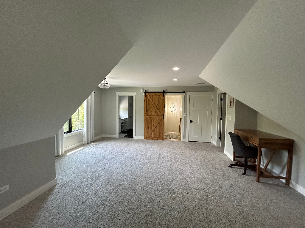 6703 West Dupont Road Morris, IL 60450 - Photo 27 of 31 a view of a livingroom with an empty space and a window