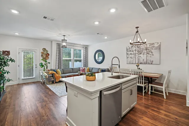 $389,900 | 2741 Gossett Trail, Nashville, TN 37221