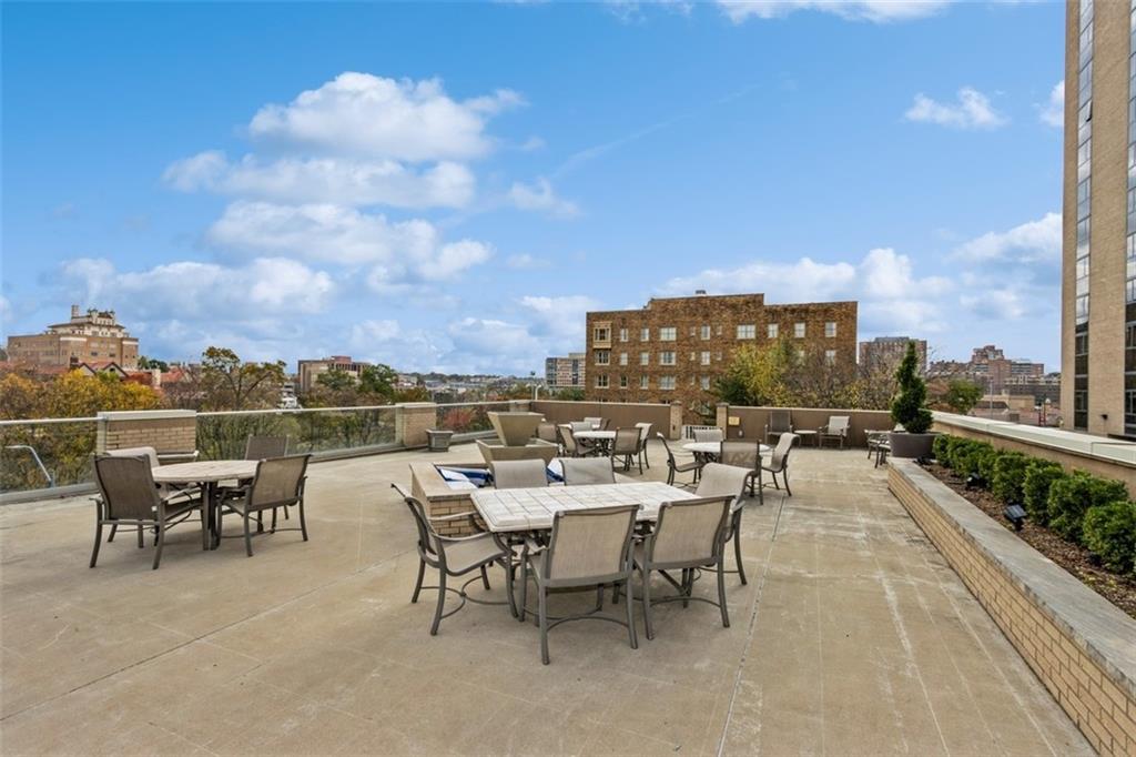 4545 Wornall Road, Unit 310 Kansas City, MO 64111 - Photo 27 of 32