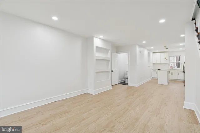 $2,300 | 417 East Upsal Street, Philadelphia, PA 19119