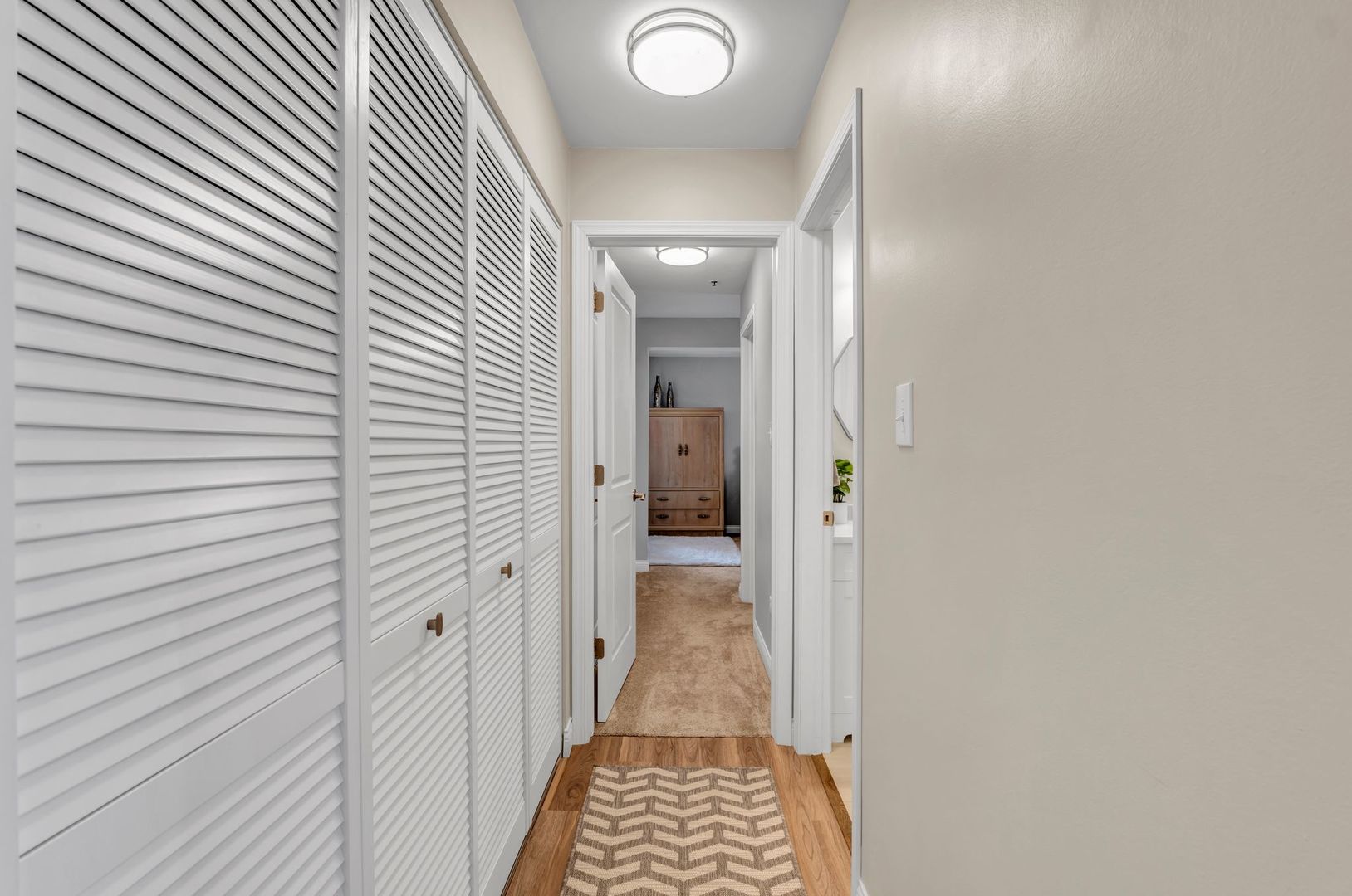 720 Weidner Road, Unit 101 Buffalo Grove, IL 60089 - Photo 12 of 20 Gallery Image 12
