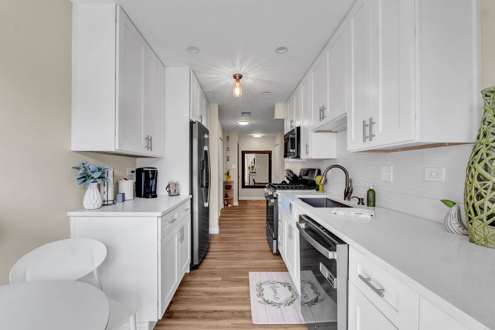 720 Weidner Road, Unit 101 Buffalo Grove, IL 60089 - Photo 9 of 20 Gallery Image 9