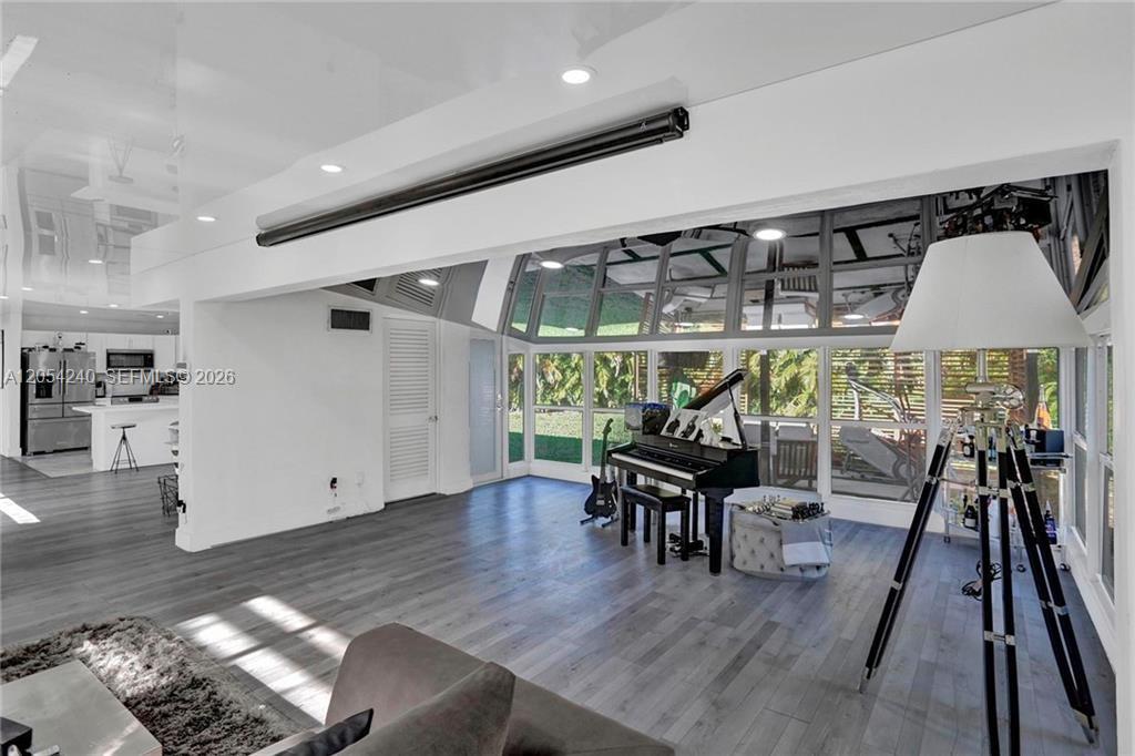 1500 North Park Road Hollywood, FL 33021 - Photo 10 of 38