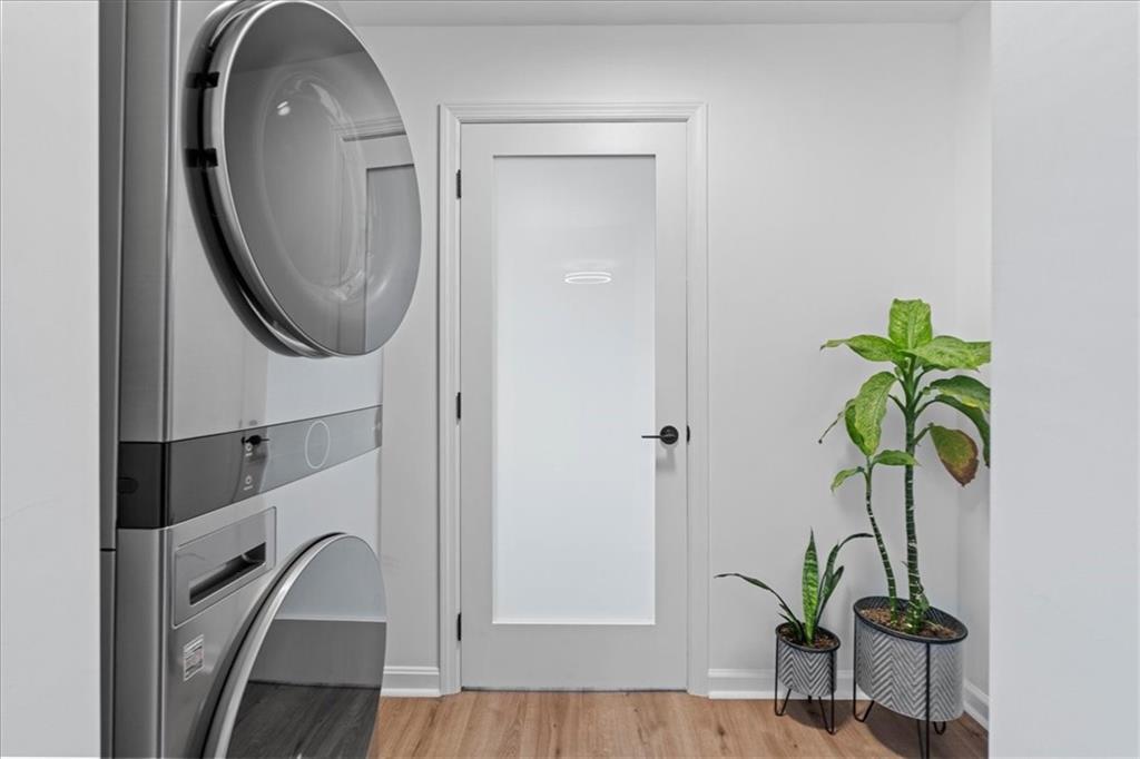 4731 Butler Street Pittsburgh, PA 15201 - Photo 36 of 50 a view of a entryway