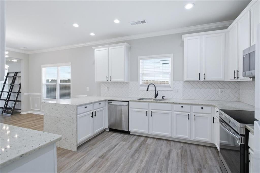 1192 Hubbard Street Southwest Atlanta, GA 30310 - Photo 10 of 31