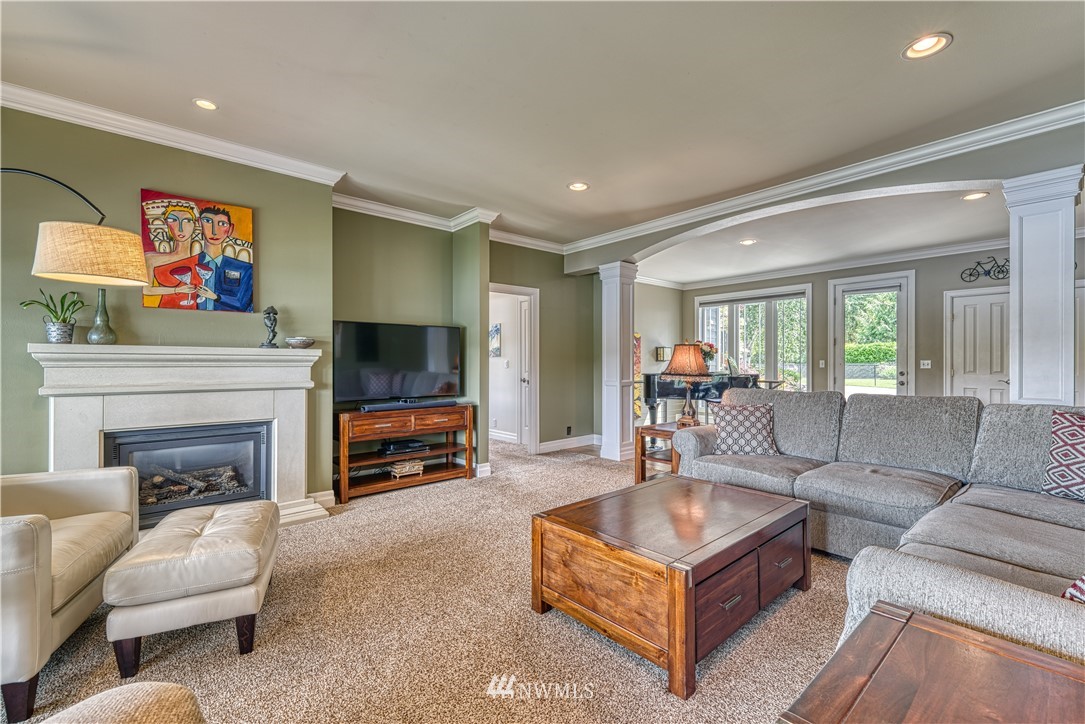 2631 Marine Drive Bremerton, WA 98312 - Photo 20 of 40