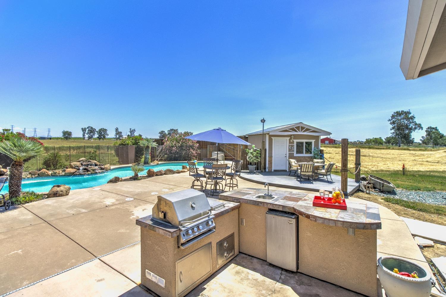 12390 Hobday Road Wilton, CA 95693 - Photo 46 of 92