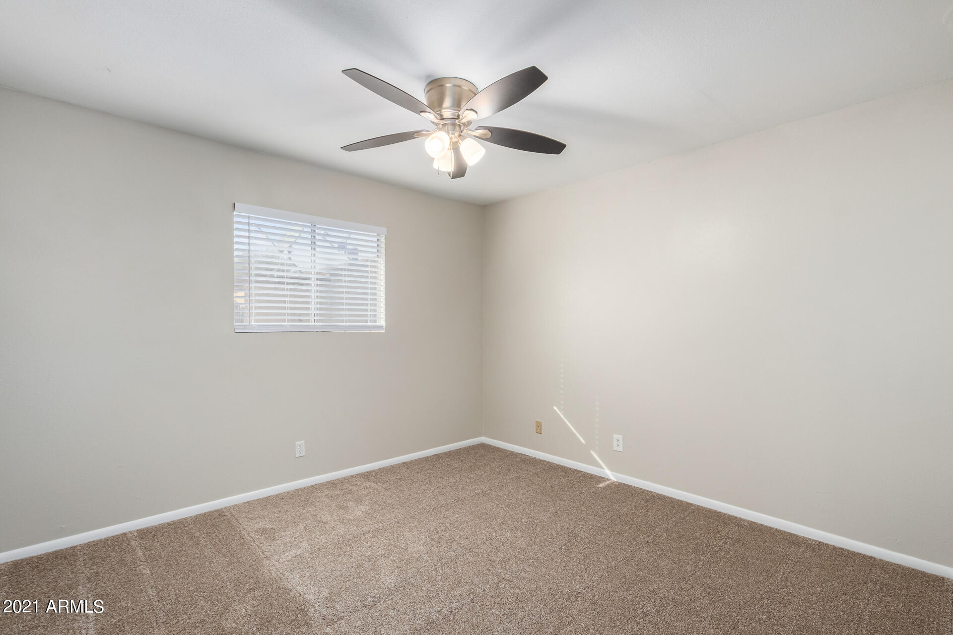 2612 East Lemon Street Tempe, AZ 85288 - Photo 19 of 24 0021-21 - lemon