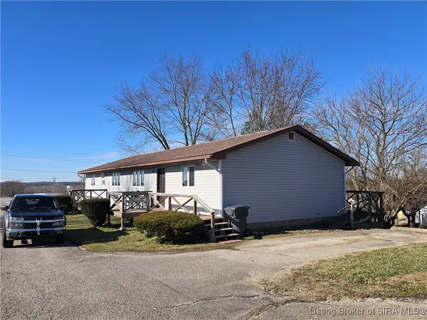 $799,900 | 11 Campbell Court, Salem, IN 47167