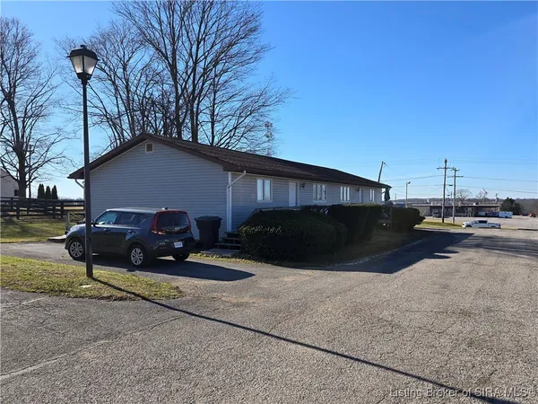 $799,900 | 11 Campbell Court, Salem, IN 47167