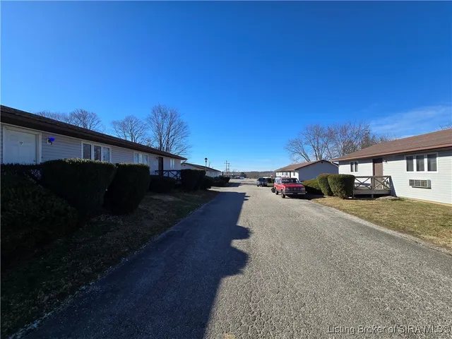 $799,900 | 11 Campbell Court, Salem, IN 47167