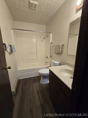 $799,900 | 11 Campbell Court, Salem, IN 47167