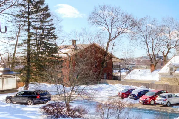 $252,000 | 10-1 Congress Street, Unit 7, Worcester, MA 01609