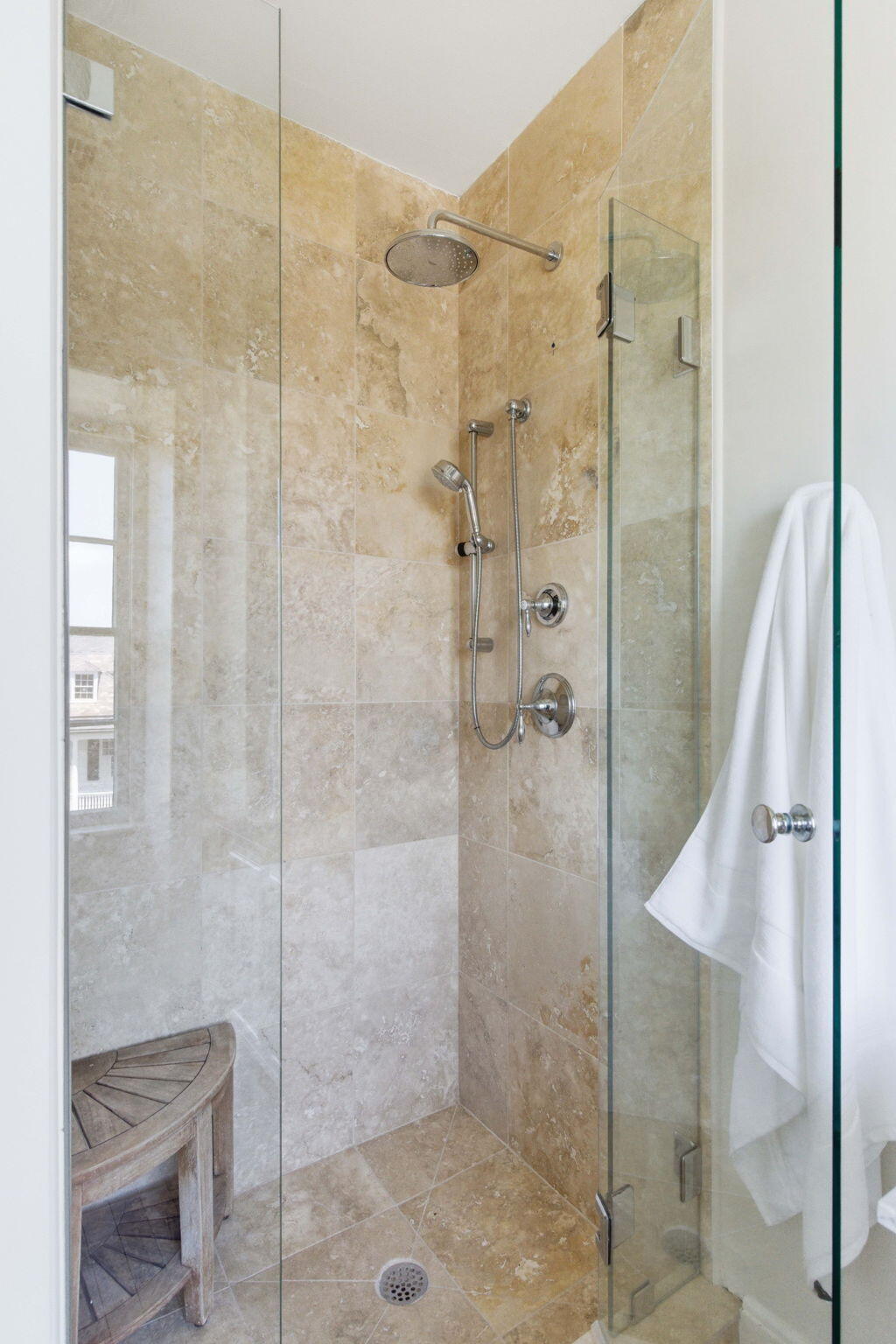 2 Water Street Charleston, SC 29401 - Photo 69 of 107 Shower