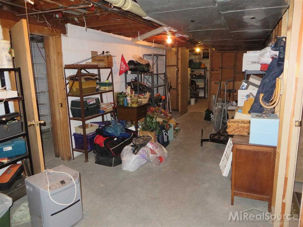 2599 Clark Road Lapeer, MI 48446 - Photo 29 of 35
