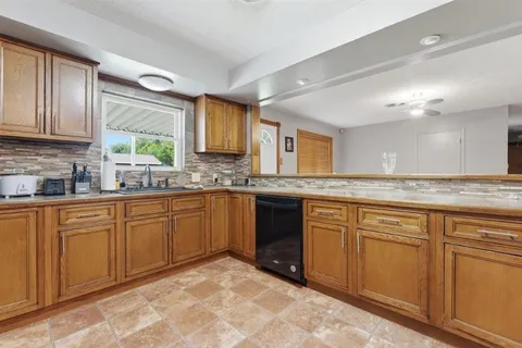 $239,000 | 613 Glover Street, Lake Charles, LA 70605