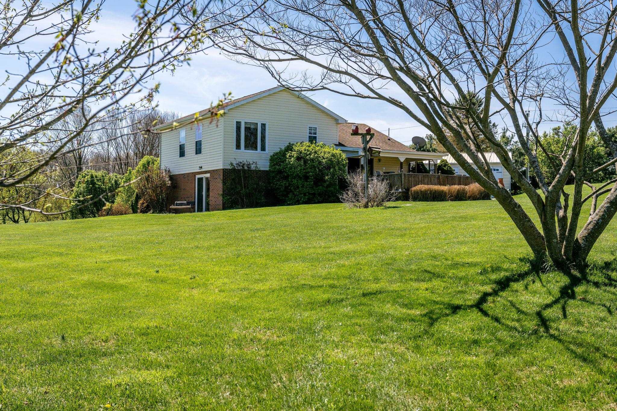 1075 Chestnut Ridge Road Staunton, VA 24401 - Photo 44 of 58 Gallery Image 44