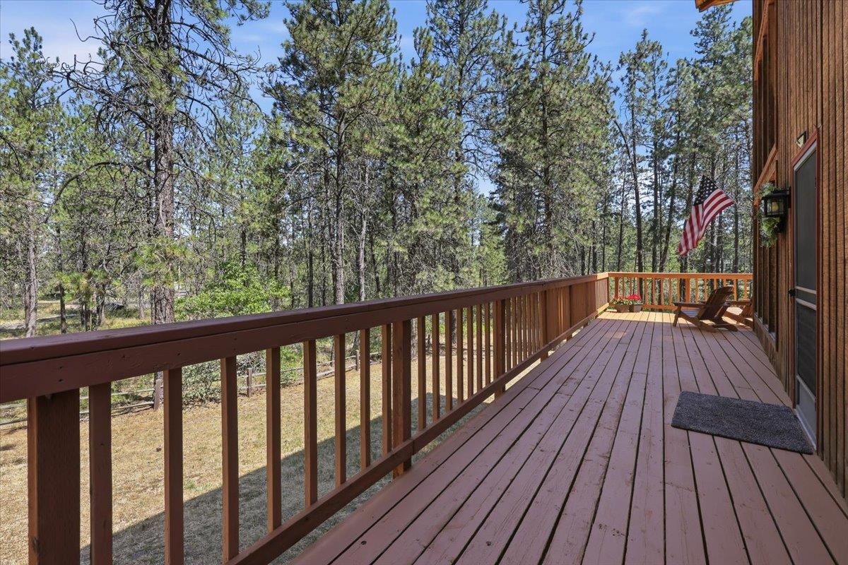 4605 West Pinto Road Cheney, WA 99004 - Photo 5 of 48