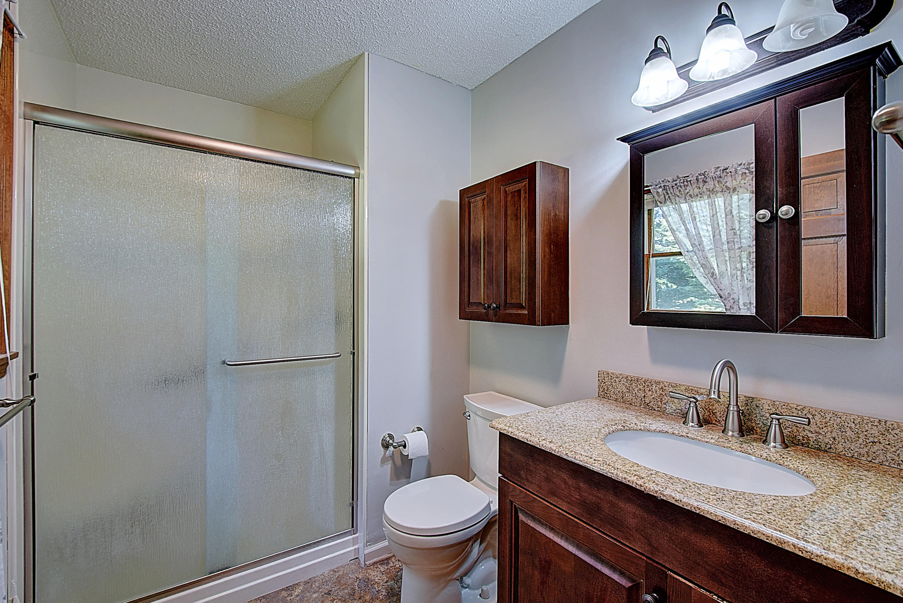 160 Bill Bennett Road Johnson City, TN 37604 - Photo 20 of 39 Master Bath