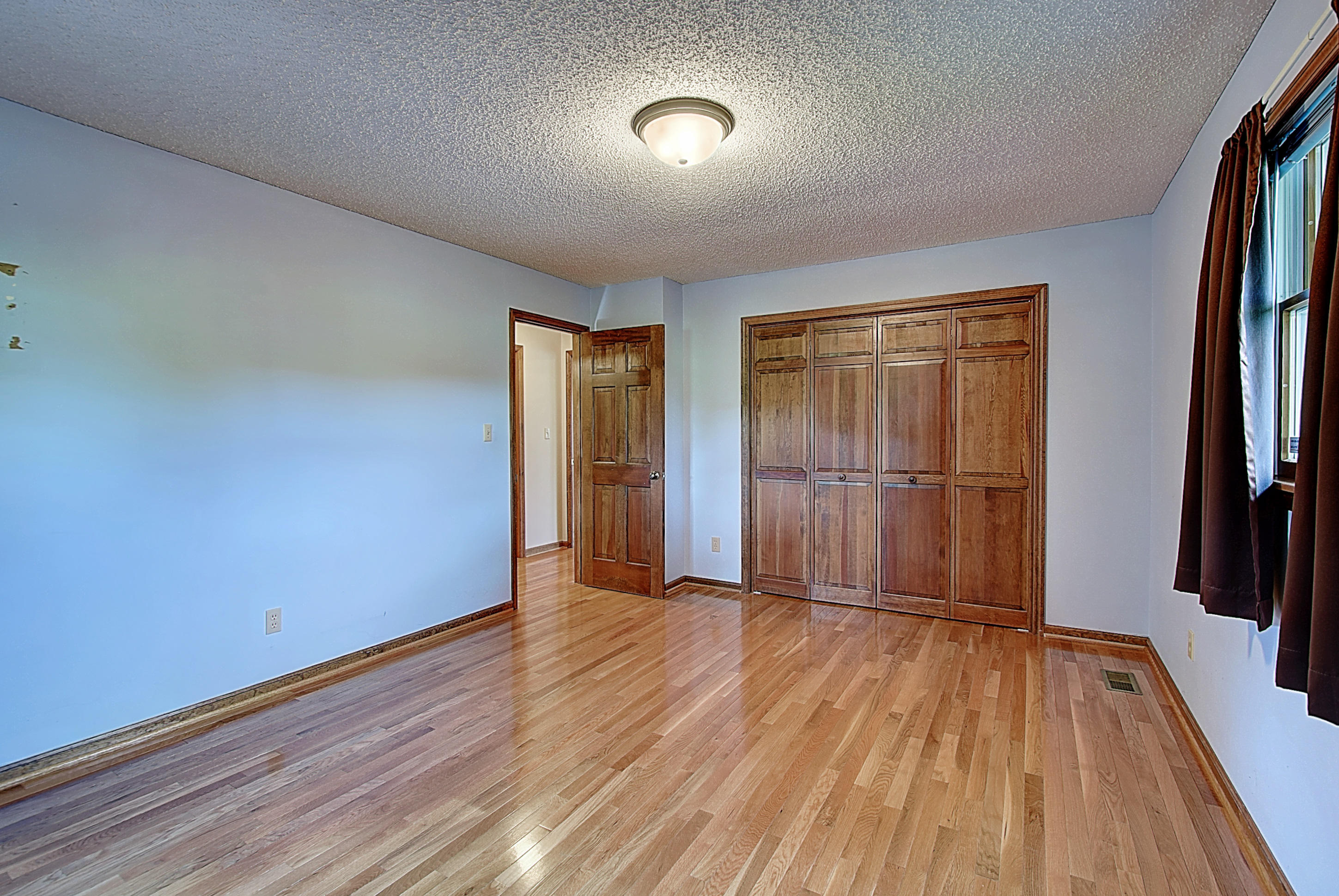 160 Bill Bennett Road Johnson City, TN 37604 - Photo 22 of 39 Another View