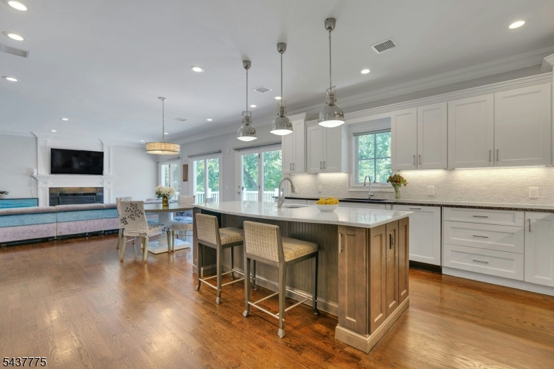 16 Exeter Road Short Hills, NJ 07078 - Photo 16 of 49